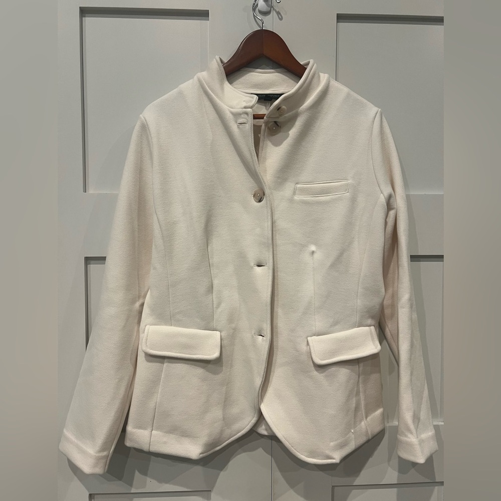 NWOT Banana Republic white jacket Medium